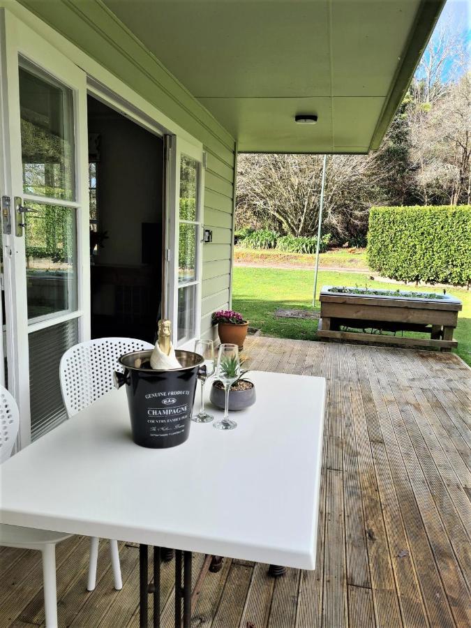 Ferienwohnung Pyes Pa Studio Tauranga Exterior foto
